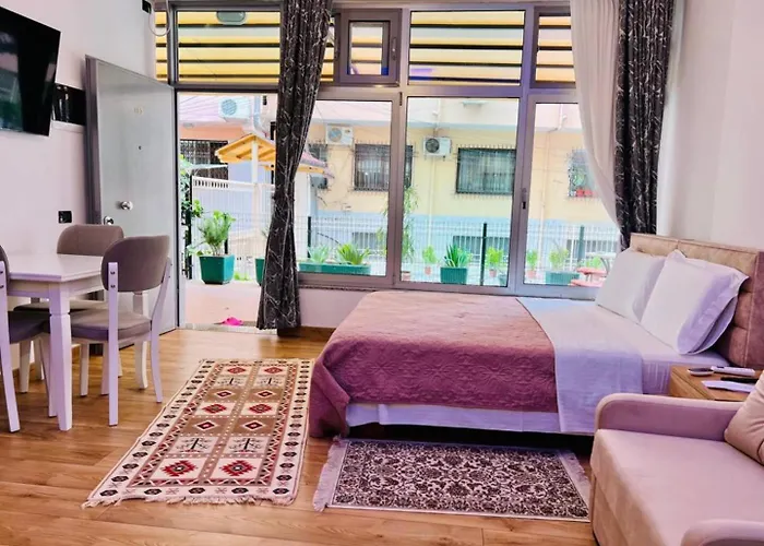 Comfy Studio In City Center